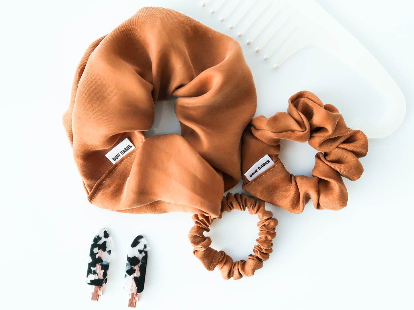 Mini Cinnamon Bun Scrunchie